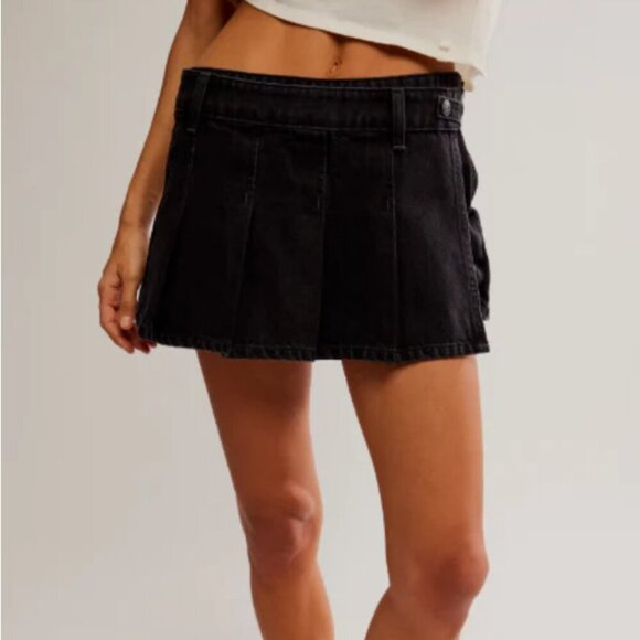 Free People Pants - NWT Free People Stephie Denim Skort in In The City
